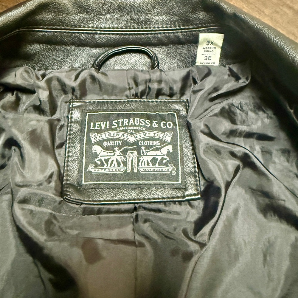 NWOT Levi's womens The Belted Faux Leather Moto Jacket - Picture 9 of 13